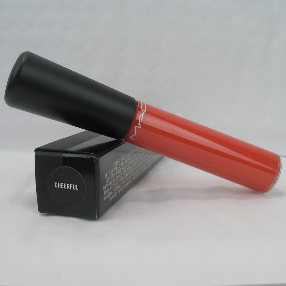 MAC Mineralize Glass Lipglass Cheerful
